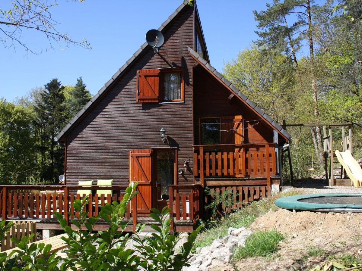 Pretty Chalet In Beaulieu With Private Pool Bagian luar foto