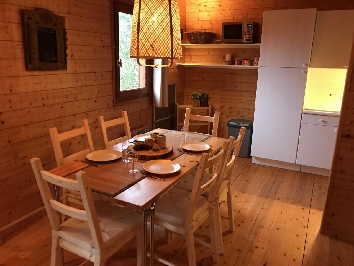 Pretty Chalet In Beaulieu With Private Pool Bagian luar foto