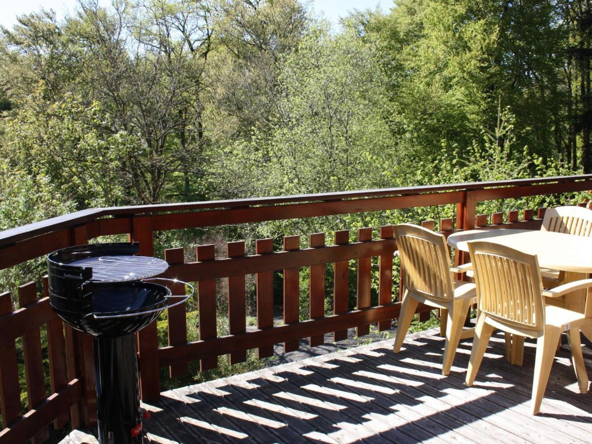 Pretty Chalet In Beaulieu With Private Pool Bagian luar foto
